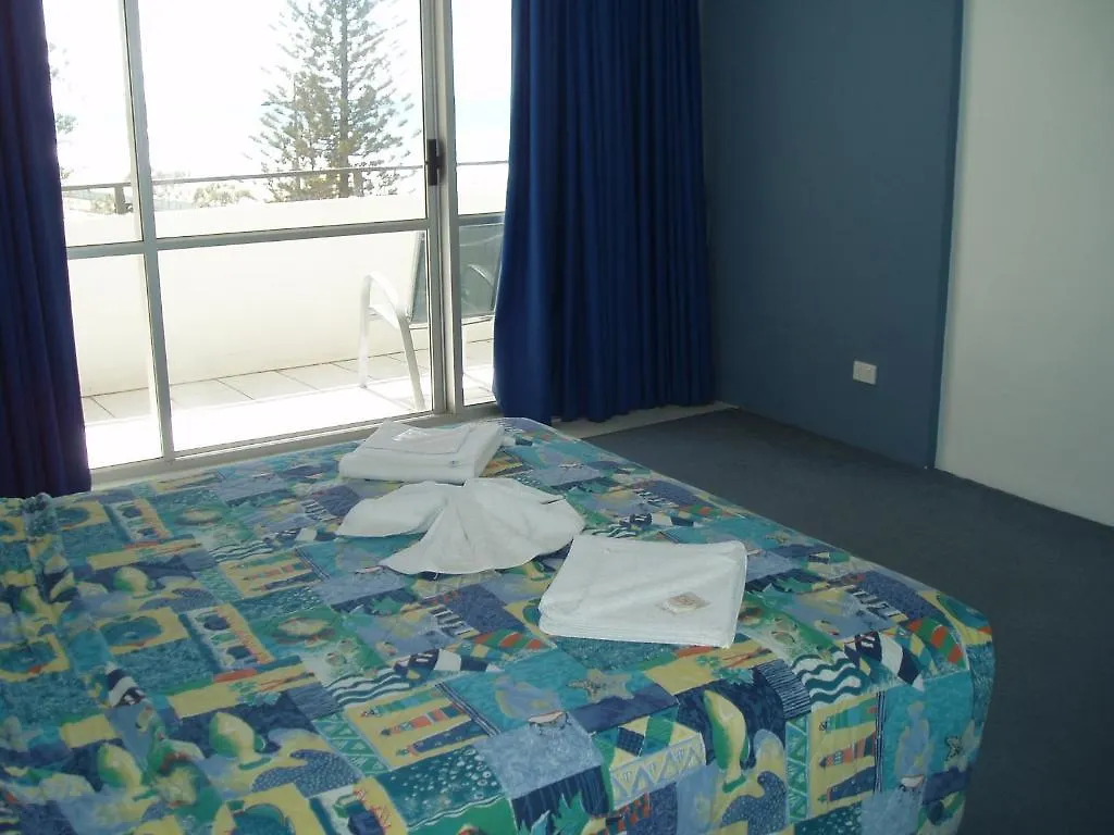 The Sands Surfers Paradise Apartment