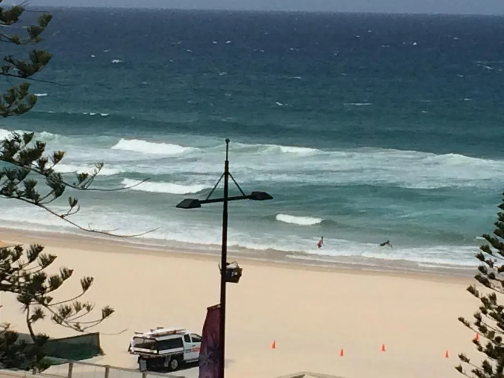 The Sands Surfers Paradise Apartment