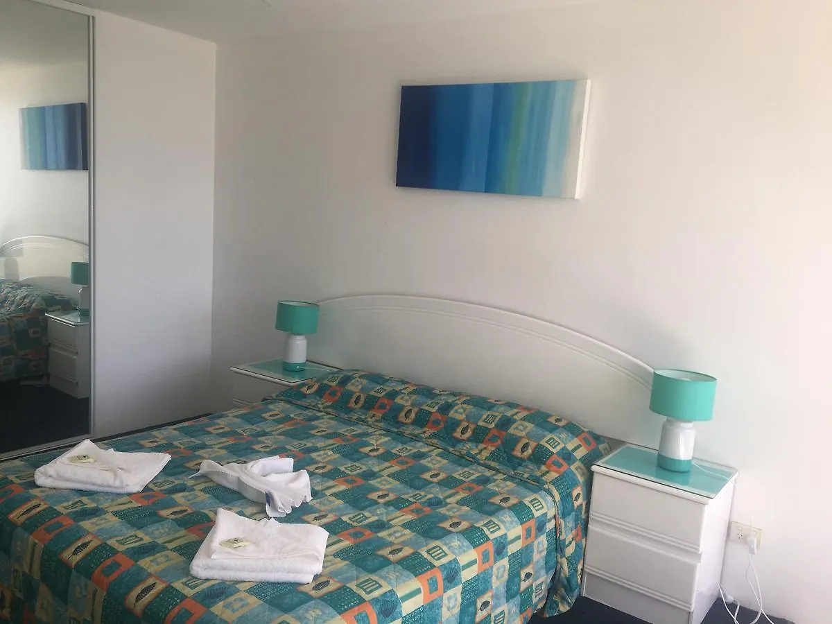 The Sands Surfers Paradise Apartment