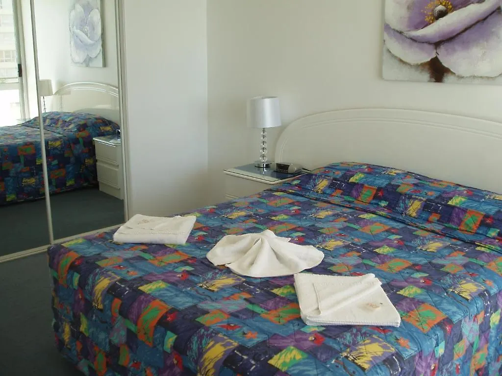 Apartment The Sands Surfers Paradise