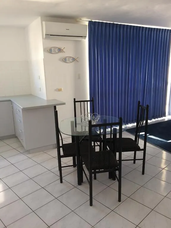 Apartment The Sands Surfers Paradise